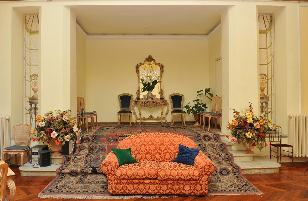 Grande Albergo Quattro Stagioni リエーティ エクステリア 写真