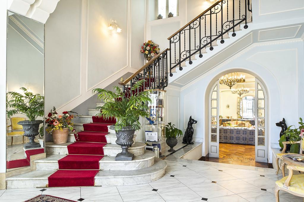 Grande Albergo Quattro Stagioni リエーティ エクステリア 写真